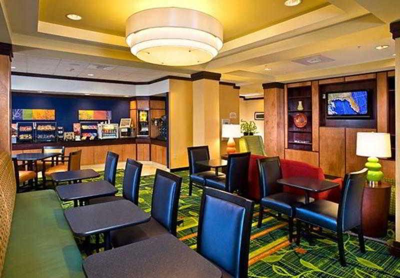 Fairfield Inn & Suites Lake City Restaurante foto